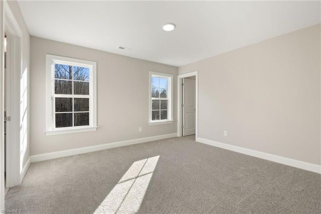 393 Enclave Drive, Clemmons, NC 27012