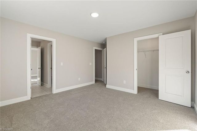 393 Enclave Drive, Clemmons, NC 27012