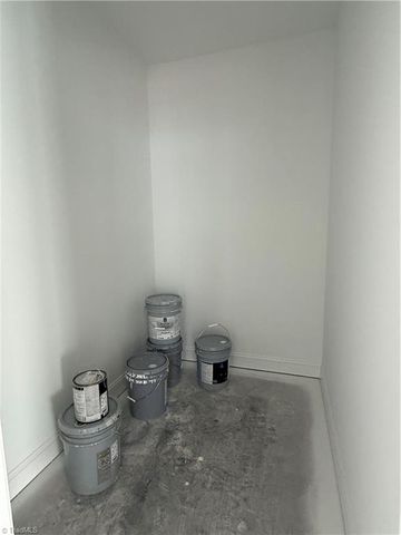 393 Enclave Drive, Clemmons, NC 27012