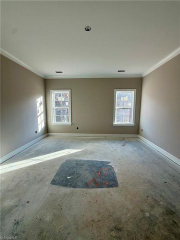 393 Enclave Drive, Clemmons, NC 27012