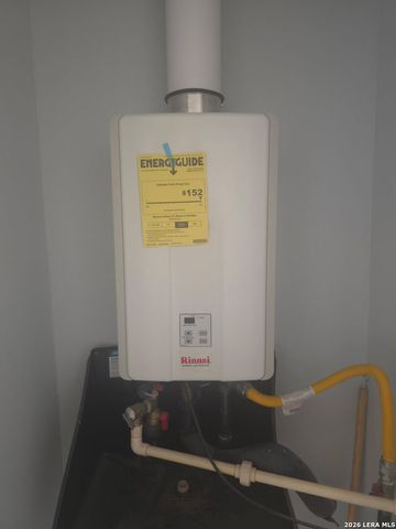 14746 southton basin, San Antonio, TX 78223