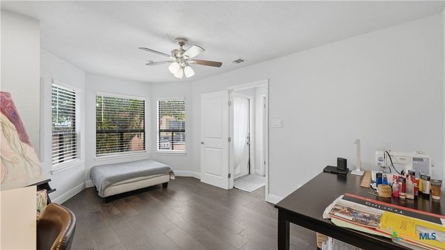 734 Summerwood Drive, New Braunfels, TX 78130