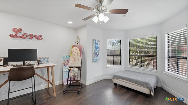 734 Summerwood Drive, New Braunfels, TX 78130