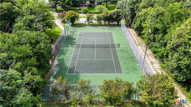 734 Summerwood Drive, New Braunfels, TX 78130