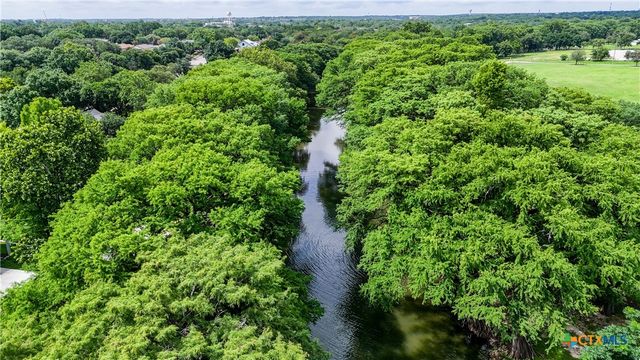 734 Summerwood Drive, New Braunfels, TX 78130