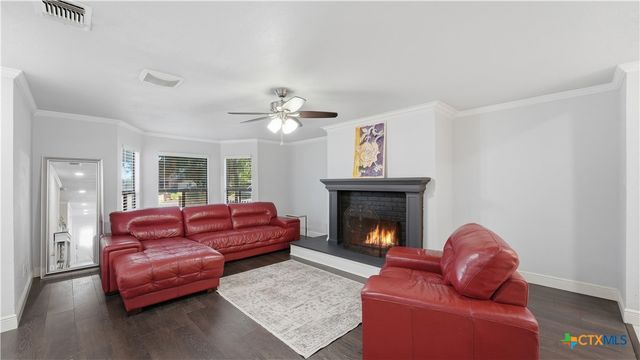 734 Summerwood Drive, New Braunfels, TX 78130
