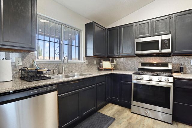 2701 Maplewood St, Stockton, CA 95210