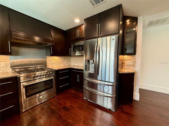 941 NORFOLK COURT, Longwood, FL 32750