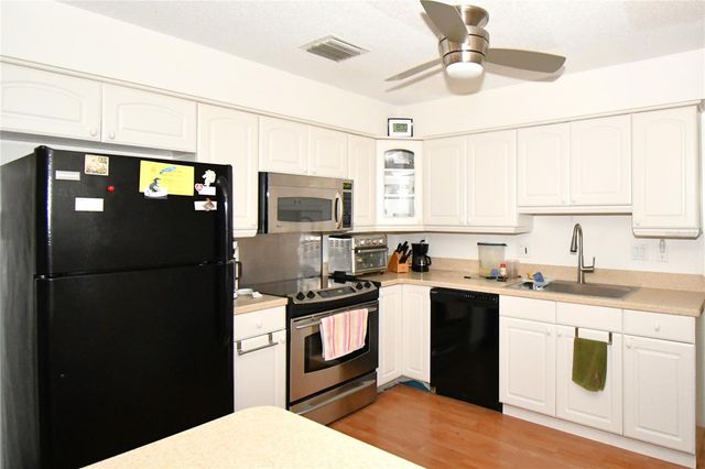 2898 ALAMEDA DEL NORTE, Eustis, FL 32726