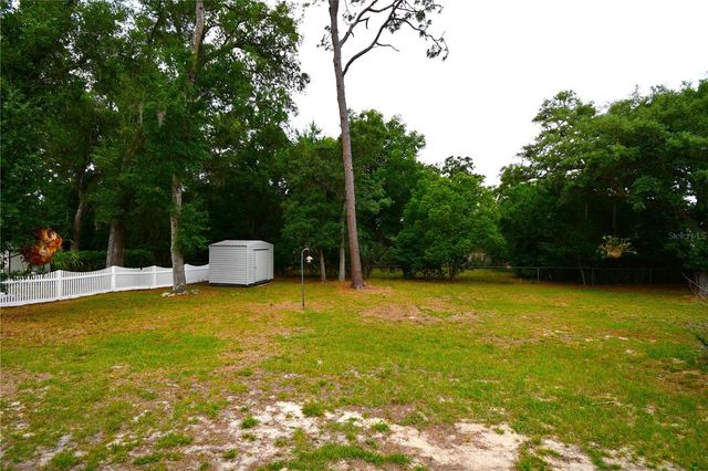 2898 ALAMEDA DEL NORTE, Eustis, FL 32726