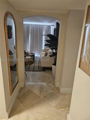 2951 S Bayshore Dr 212, Miami, FL 33133