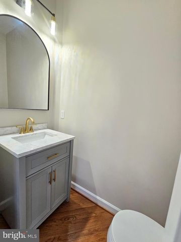 5313 COUNTRYSIDE DR, Kinzers, PA 17535