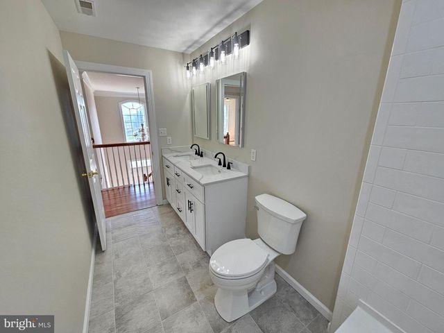 5313 COUNTRYSIDE DR, Kinzers, PA 17535