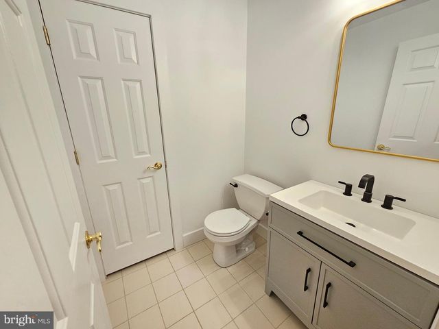 5313 COUNTRYSIDE DR, Kinzers, PA 17535