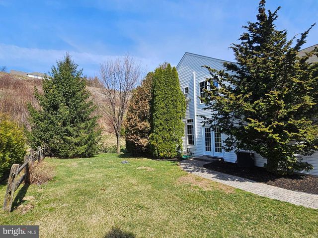5313 COUNTRYSIDE DR, Kinzers, PA 17535