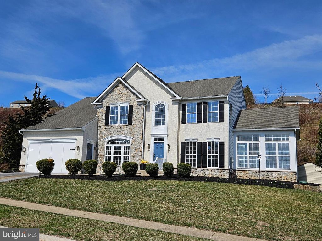 5313 COUNTRYSIDE DR, Kinzers, PA 17535