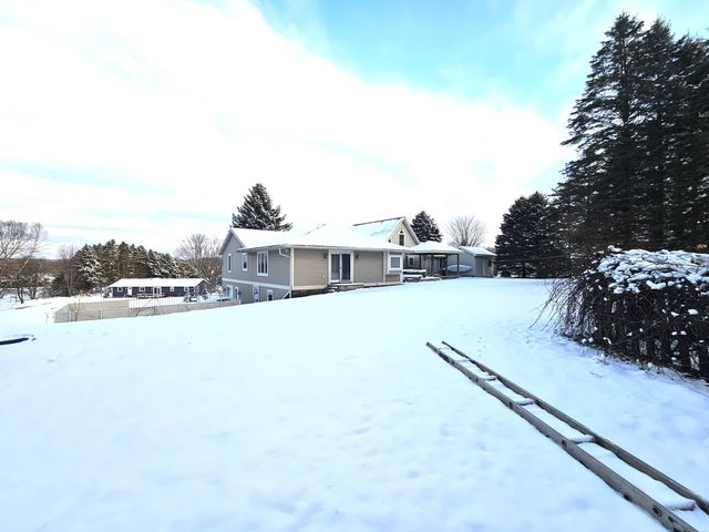 350 Mary Court, Hesperia Vlg, MI 49421