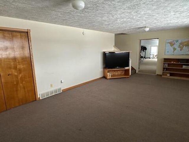 350 Mary Court, Hesperia Vlg, MI 49421