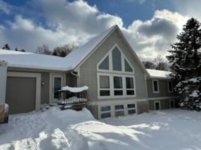 350 Mary Court, Hesperia Vlg, MI 49421