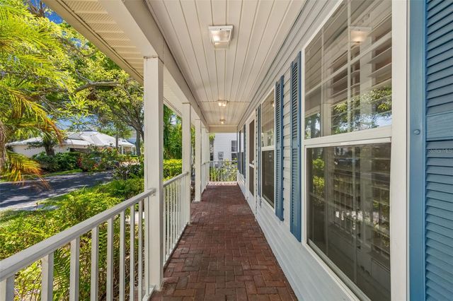 6414 23RD AVE DR W, Bradenton, FL 34209