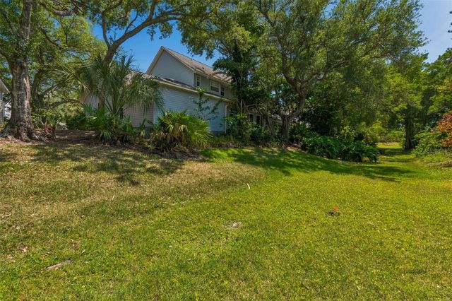 6414 23RD AVE DR W, Bradenton, FL 34209