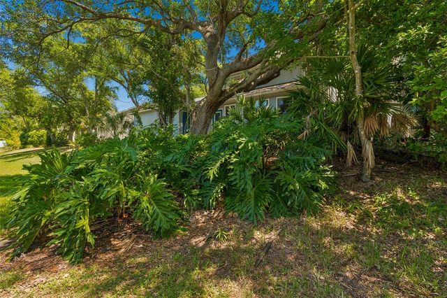 6414 23RD AVE DR W, Bradenton, FL 34209