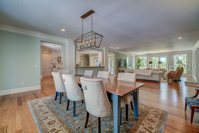 50 N Calibogue Cay Rd, Hilton Head Island, SC 29928