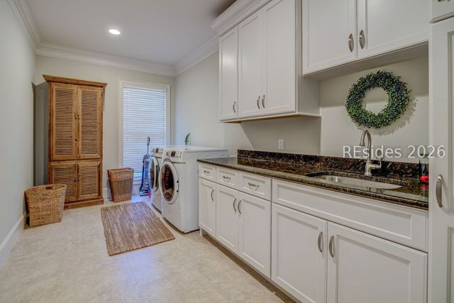 50 N Calibogue Cay Rd, Hilton Head Island, SC 29928