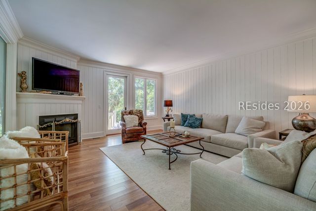 50 N Calibogue Cay Rd, Hilton Head Island, SC 29928