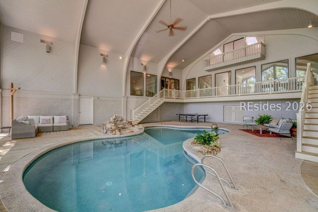 50 N Calibogue Cay Rd, Hilton Head Island, SC 29928