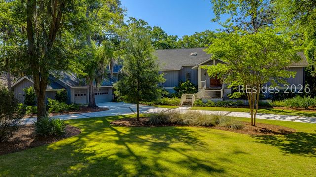50 N Calibogue Cay Rd, Hilton Head Island, SC 29928