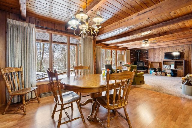 2548 Woodhaven Road, Eau Claire, WI 54703