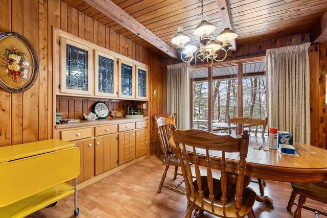 2548 Woodhaven Road, Eau Claire, WI 54703