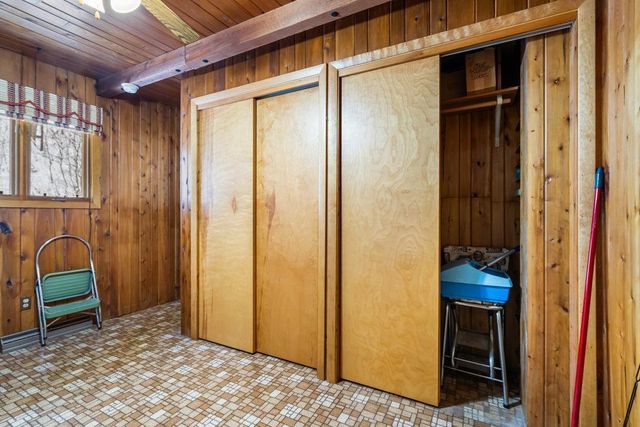 2548 Woodhaven Road, Eau Claire, WI 54703