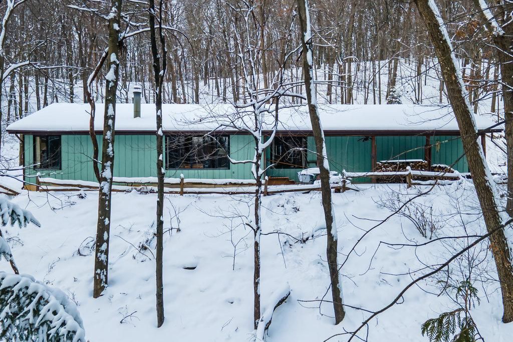 2548 Woodhaven Road, Eau Claire, WI 54703