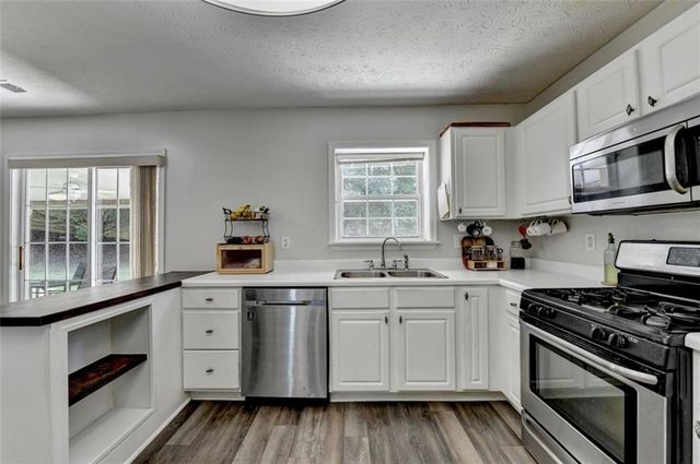 5385 Spotted Fawn Court, Suwanee, GA 30024