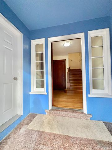 801 Vienna Street, San Francisco, CA 94112