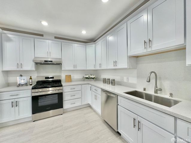 801 Vienna Street, San Francisco, CA 94112