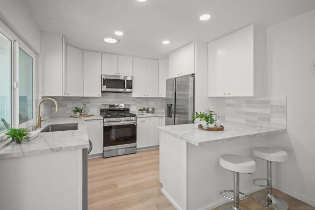 8715 Covina Cir, San Diego, CA 92126