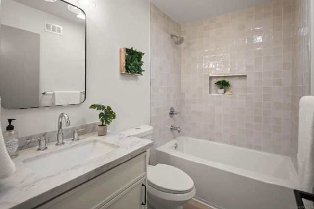 8715 Covina Cir, San Diego, CA 92126