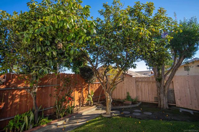 8715 Covina Cir, San Diego, CA 92126