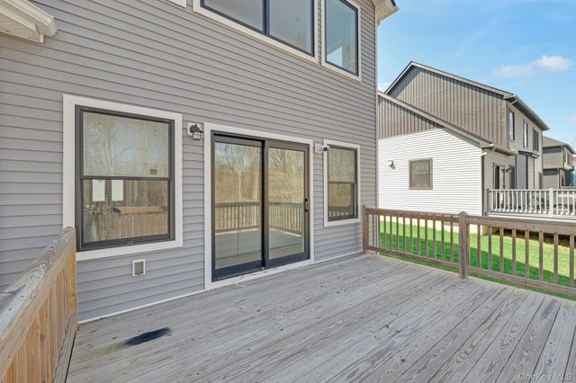 26 Wildwood Drive, Rock Tavern, NY 12575