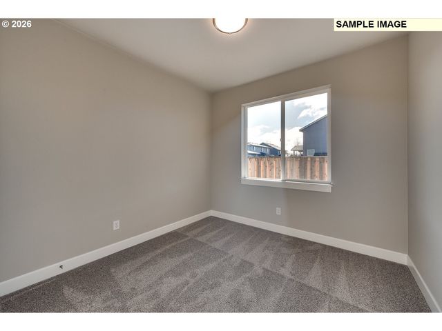 798 Ne Alderwood Dr 88, Estacada, OR 97023