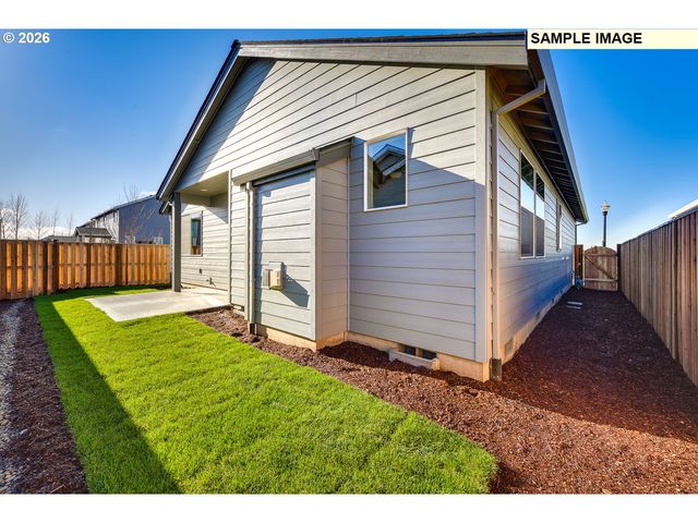 798 Ne Alderwood Dr 88, Estacada, OR 97023