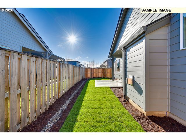 798 Ne Alderwood Dr 88, Estacada, OR 97023
