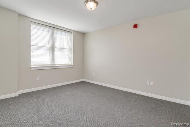 525 W Lafayette Boulevard 18E and 19C, Detroit, MI 48226