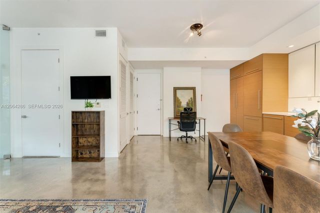 250 NW 24th Street 2B, Miami, FL 33127