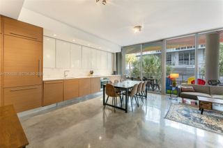 250 NW 24th Street 2B, Miami, FL 33127