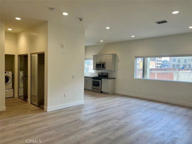 314 6th 609, Los Angeles, CA 90014