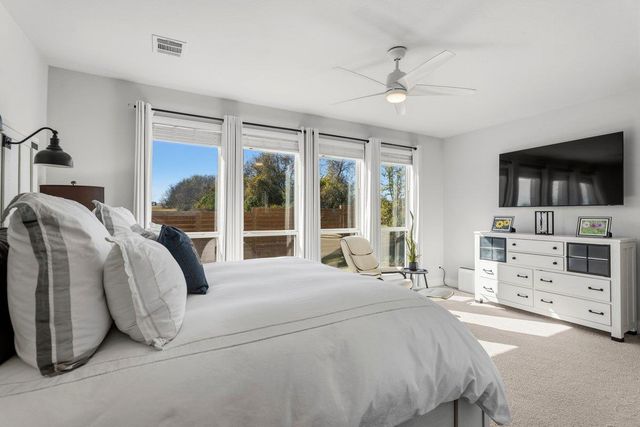 1613 Seeger DR, Pflugerville, TX 78660